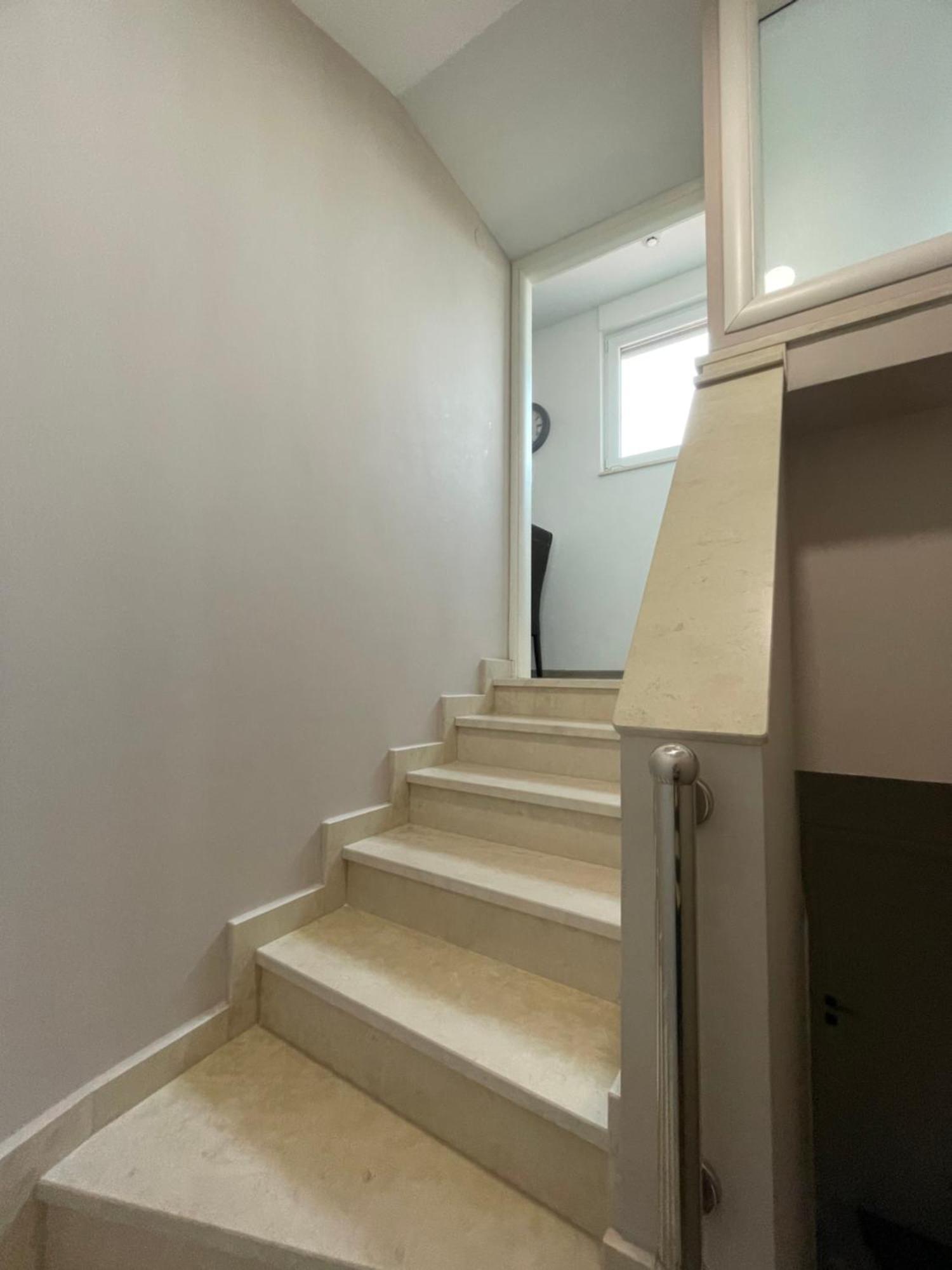 Apartments Enigma - With Private Parking Mostar Exteriör bild