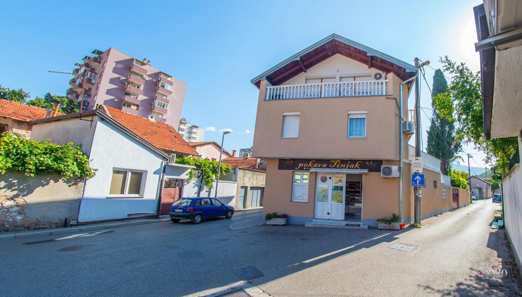 Apartments Enigma - With Private Parking Mostar Exteriör bild
