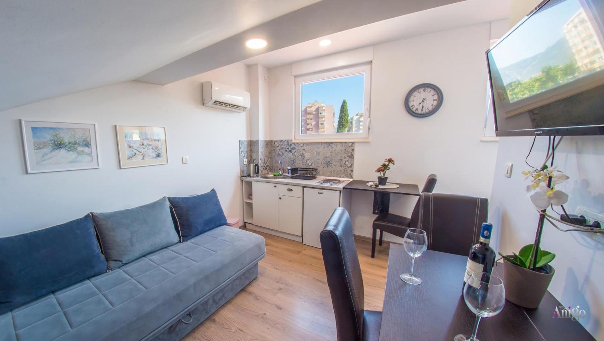 Apartments Enigma - With Private Parking Mostar Exteriör bild