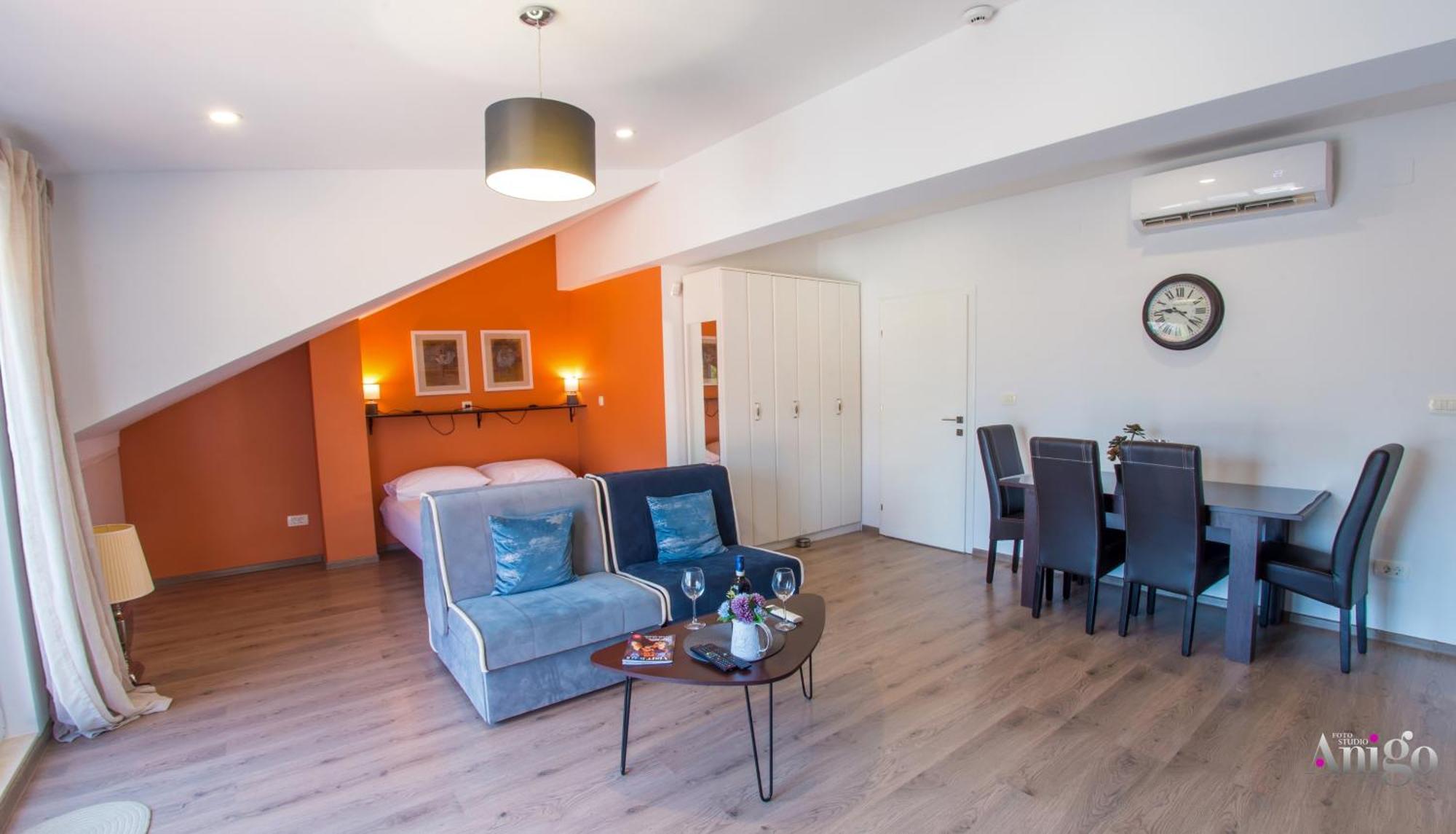 Apartments Enigma - With Private Parking Mostar Exteriör bild